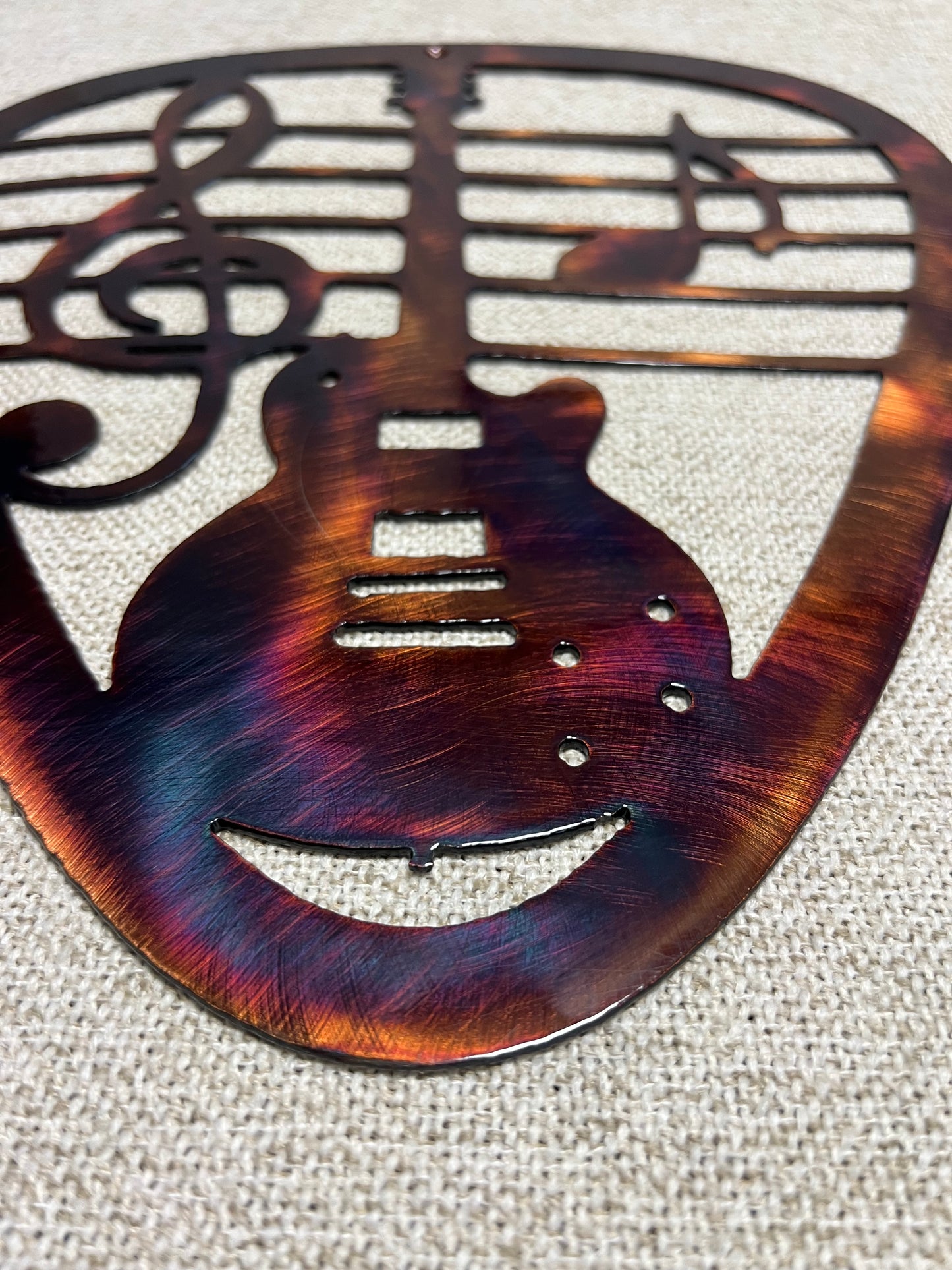Guitar Pick Metal Wall Art – Gibson SG Inspired Music Decor