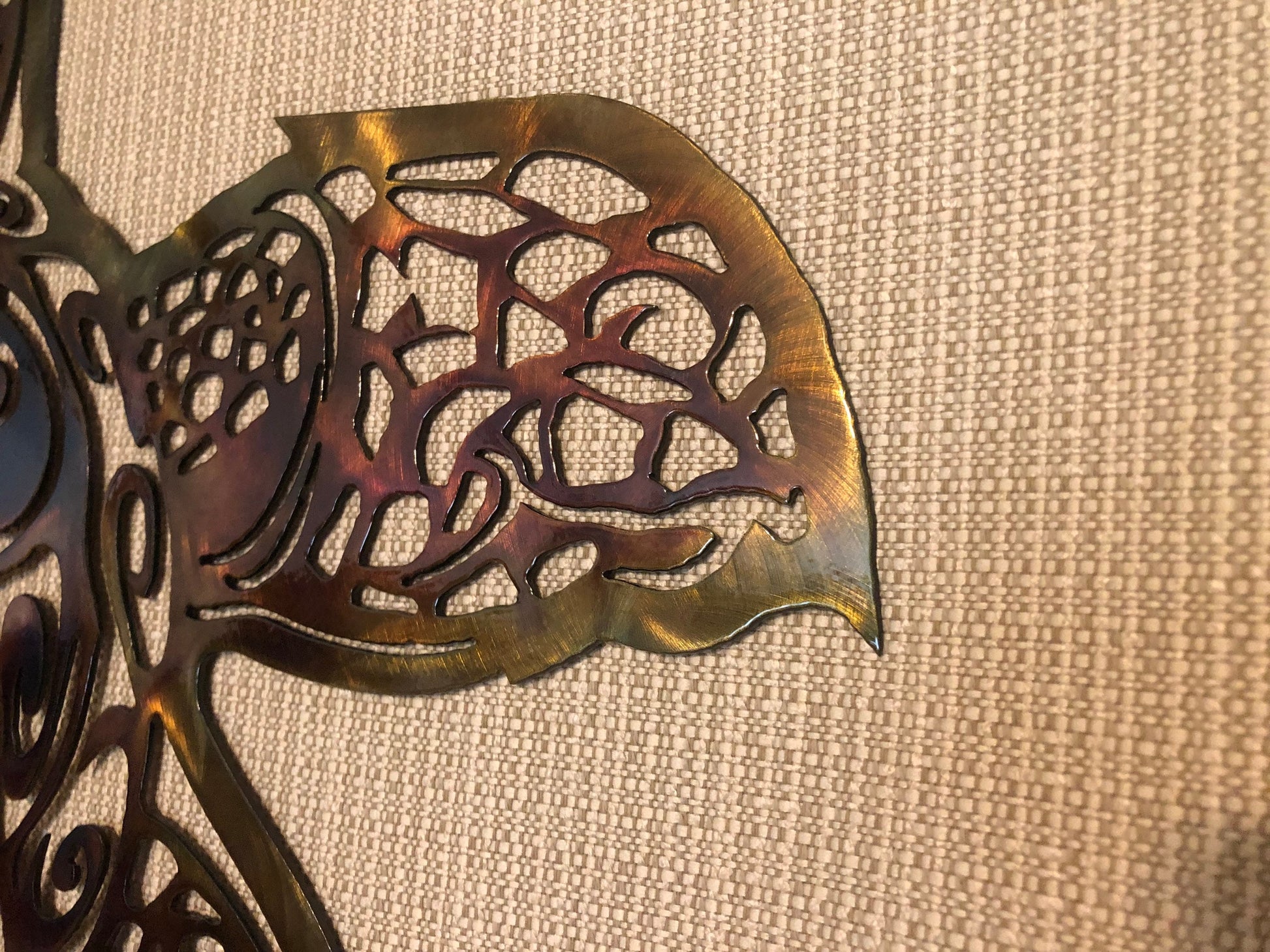 close up of the finish on a sea turtle wall art - Back 40 Metal Worx